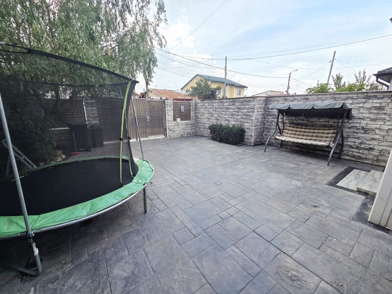 Voluntari, Andronache,